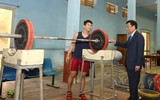 Bộ trưởng Nguyễn Ngọc Thiện bắn phát súng khai xuân tại Trung tâm Nhổn