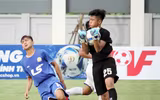 Thắng trận, cầu thủ U17 PVF cúi đầu lễ phép trước ban huấn luyện đối phương