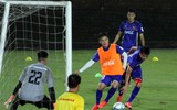 HLV Park Hang-seo cho học trò chơi... bóng ném trước giải tứ hùng