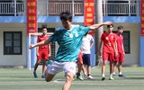 [ẢNH] Đội nắng luyện tập, chờ ngày tranh tài giải bóng đá học sinh Hà Nội 2018
