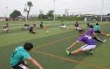 [ẢNH] Đội nắng luyện tập, chờ ngày tranh tài giải bóng đá học sinh Hà Nội 2018