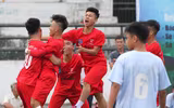 [ẢNH] Cạnh tranh quyết liệt tấm vé vào vòng knock-out