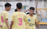 [ẢNH] Cạnh tranh quyết liệt tấm vé vào vòng knock-out