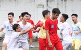 [ẢNH] Cuộc ngược dòng ngoạn mục của THPT Nguyễn Gia Thiều