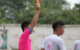 [ẢNH] Nhận 2 thẻ đỏ, THPT Vinschool đánh rơi chiến thắng