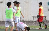 [ẢNH] Nhận 2 thẻ đỏ, THPT Vinschool đánh rơi chiến thắng