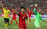 [ẢNH] Bị đối thủ chơi bạo lực, Công Phượng vẫn biết cách 