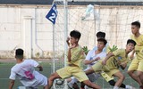 [ẢNH] Thầy trò trường Xuân Mai ăn mừng chiến thắng nghẹt thở trước 