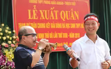 [ẢNH] Lễ xuất quân rộn ràng, rực rỡ sắc màu của thầy trò trường Phùng Khắc Khoan