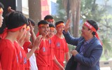 [ẢNH] Lễ xuất quân rộn ràng, rực rỡ sắc màu của thầy trò trường Phùng Khắc Khoan