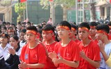 [ẢNH] Lễ xuất quân rộn ràng, rực rỡ sắc màu của thầy trò trường Phùng Khắc Khoan