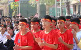 [ẢNH] Lễ xuất quân rộn ràng, rực rỡ sắc màu của thầy trò trường Phùng Khắc Khoan