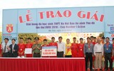 [ẢNH] Toàn cảnh lễ trao giải trận chung kết giải bóng đá học sinh THPT Hà Nội 2018