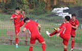 [ẢNH] Phan Văn Đức tươi rói cùng đồng đội hướng tới bán kết lượt về