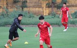 [ẢNH] Phan Văn Đức tươi rói cùng đồng đội hướng tới bán kết lượt về