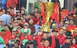 [ẢNH] Bầu không khí bên trong sân Mỹ Đình trước trận Việt Nam - Malaysia