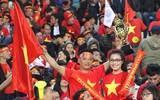 [ẢNH] Bầu không khí bên trong sân Mỹ Đình trước trận Việt Nam - Malaysia