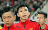 [ẢNH] Thầy trò ông Park cầu nguyện trước khi đá chung kết