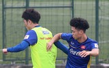 [ẢNH] Công Phượng khoe kiểu tóc xù, hứng khởi cùng đồng đội tập luyện