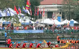 [ẢNH] Tưng bừng hội bơi chải thuyền rồng Hà Nội đầu xuân Kỷ Hợi