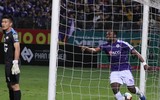 [ẢNH] Sân Hàng Đẫy sống lại không khí trận derby