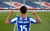 [ẢNH] Đoàn Văn Hậu tươi rói trong ngày ra mắt đội bóng Hà Lan