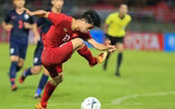 [ẢNH] 'Messi Việt' hội ngộ 'Messi Thái' sau trận hòa không bàn thắng