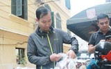 [ẢNH] Thầy và trò các trường phấn khởi nhận áo đấu trước ngày ra quân