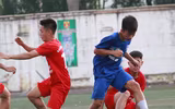 [ẢNH] Đương kim á quân THPT Phùng Khắc Khoan chật vật kiếm 1 điểm