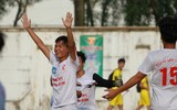 [ẢNH] Toàn cảnh lượt trận 15h chiều nay 23-10