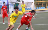 [ẢNH] 6 thắng 7 trên chấm luân lưu, cầu thủ trường Lý Thánh Tông khóc nức nở