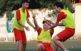 [ẢNH] Cởi nút thắt ghi bàn, ĐKVĐ Trương Định thắng tưng bừng 4-0