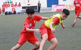 [ẢNH] Dẫn bàn ngay phút đầu, THPT Yên Hòa thắng hú vía sau loạt luân lưu