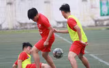 [ẢNH] Dẫn bàn ngay phút đầu, THPT Yên Hòa thắng hú vía sau loạt luân lưu