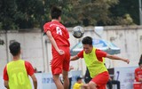 [ẢNH] Dẫn bàn ngay phút đầu, THPT Yên Hòa thắng hú vía sau loạt luân lưu