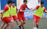 [ẢNH] Dẫn bàn ngay phút đầu, THPT Yên Hòa thắng hú vía sau loạt luân lưu
