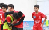 [ẢNH] Dẫn bàn ngay phút đầu, THPT Yên Hòa thắng hú vía sau loạt luân lưu