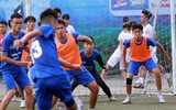 [ẢNH] Cầu thủ THPT Đông Đô gục ngã sau thất bại đáng tiếc