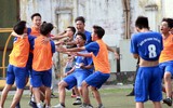 [ẢNH] Cầu thủ THPT Đông Đô gục ngã sau thất bại đáng tiếc