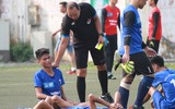 [ẢNH] Cầu thủ THPT Đông Đô gục ngã sau thất bại đáng tiếc