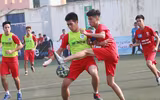 [ẢNH] Á quân THPT Phùng Khắc Khoan vất vả lấy vé tứ kết