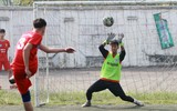 [ẢNH] Á quân THPT Phùng Khắc Khoan vất vả lấy vé tứ kết