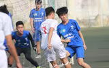 [ẢNH] Hai lần để THPT Chuyên Ngoại ngữ chọc thủng lưới, thủ môn trường Vân Tảo ôm mặt khóc