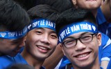 [ẢNH] Thầy trò trường Lê Văn Thiêm hát 