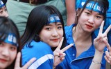 [ẢNH] Thầy trò trường Lê Văn Thiêm hát 