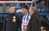 [ẢNH] Văn Hậu cười hết cỡ trong ngày được ra sân, cùng SC Heerenveen chiến thắng