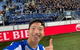 [ẢNH] Văn Hậu cười hết cỡ trong ngày được ra sân, cùng SC Heerenveen chiến thắng