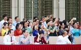 [ẢNH] Thích thú hình ảnh Cảnh sát cơ động kỵ binh diễu hành tại Hà Nội