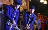 [ẢNH] Ngắm thiếu nữ Pà Thẻn duyên dáng trong điệu múa truyền thống