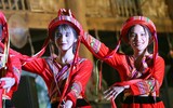[ẢNH] Ngắm thiếu nữ Pà Thẻn duyên dáng trong điệu múa truyền thống